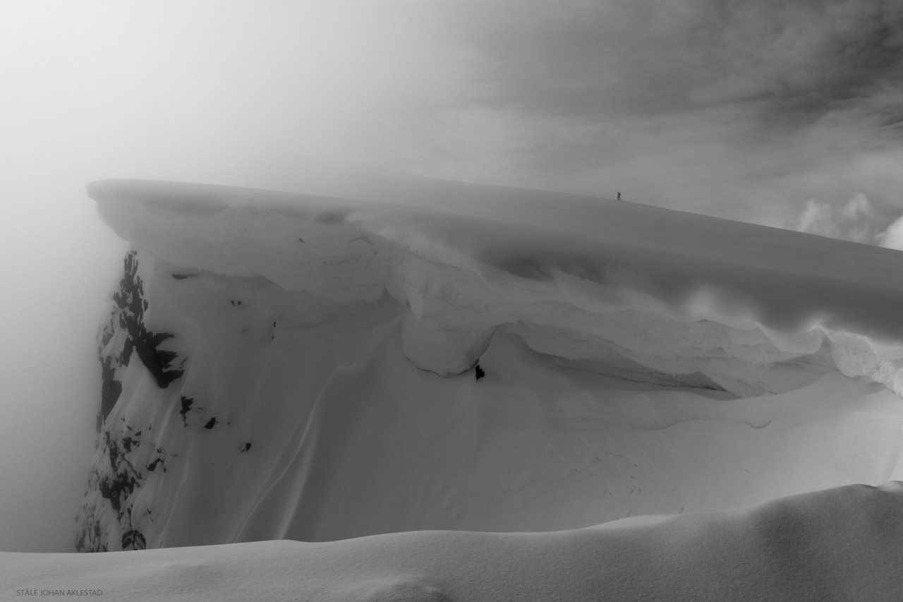 «UNDERLYS»: Bildet av Håvard Festø på Skårasalen falt juryen i smak. «UNDERLYS»: Bildet av Håvard Festø på Skårasalen falt juryen i smak.