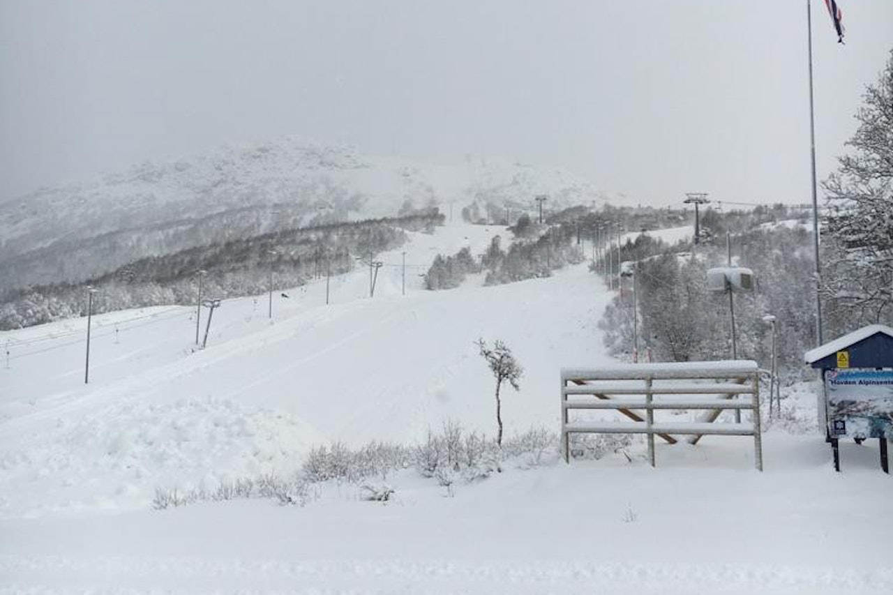 SESONGÅPNER: Fredag åpner Hovden Alpinsenter heisene. Foto: Hovden Alpinsenter SESONGÅPNER: Fredag åpner Hovden Alpinsenter heisene. Foto: Hovden Alpinsenter