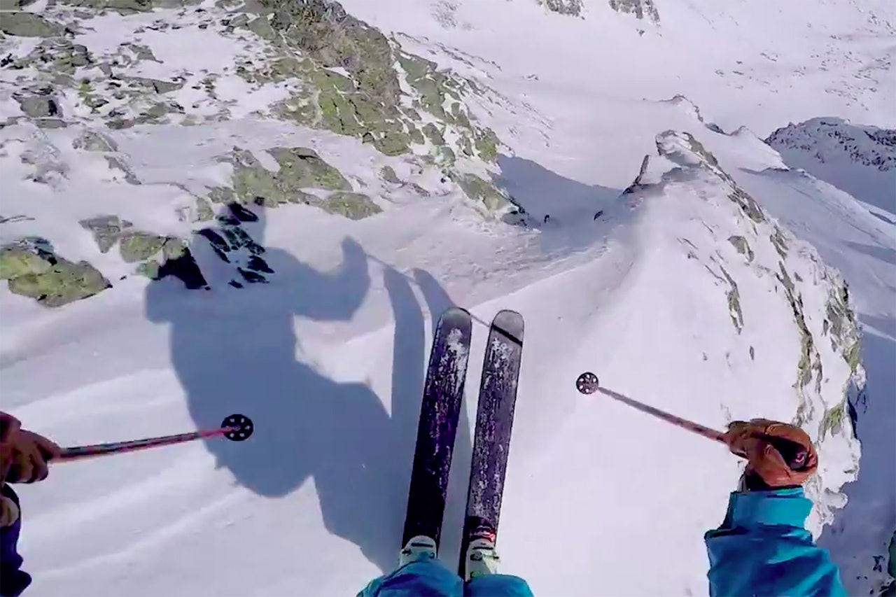 TRANSFER: Dette klippet gikk viralt på nettet. Det kan du blant annet se i den nye webserien. Foto: Skjermdump TRANSFER: Dette klippet gikk viralt på nettet. Det kan du blant annet se i den nye webserien. Foto: Skjermdump