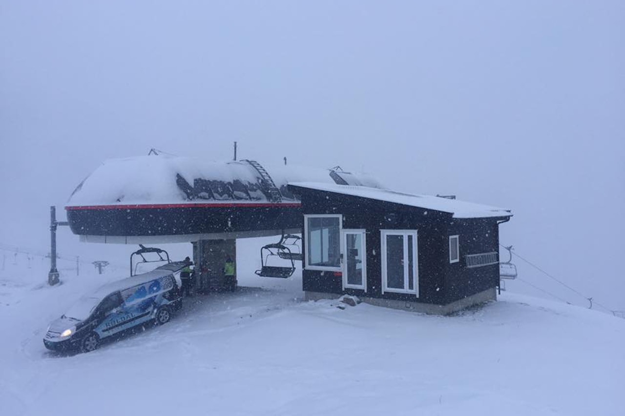 SNØEN KOMMER?: Røldal Skisenter har allerede fått noe snø i november, men håper på mye, mye mer. Foto: Røldal Skisenter SNØEN KOMMER?: Røldal Skisenter har allerede fått noe snø i november, men håper på mye, mye mer. Foto: Røldal Skisenter