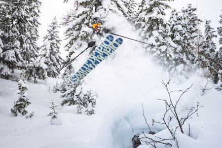 AMBISIØSE GREIER: Klarer Nikolai å kjøre mer og bedre ski med mindre miljøutslipp? Snart får du deler a svaret i episode to av Endless Winter. AMBISIØSE GREIER: Klarer Nikolai å kjøre mer og bedre ski med mindre miljøutslipp? Snart får du deler a svaret i episode to av Endless Winter.