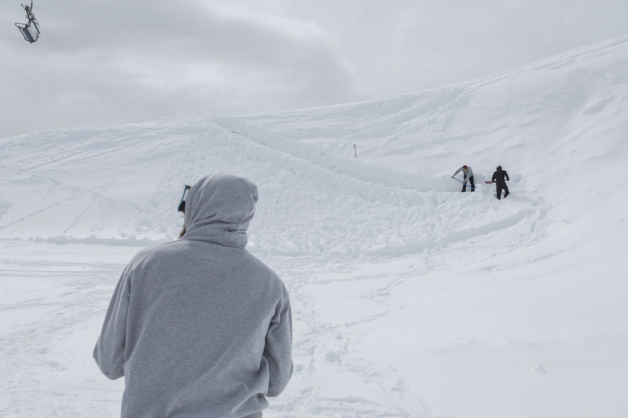 I FULL SVING: Det graves og bygges i nesten hele Myrkdalen. Foto: Chris Baldry/Open Klasse I FULL SVING: Det graves og bygges i nesten hele Myrkdalen. Foto: Chris Baldry/Open Klasse