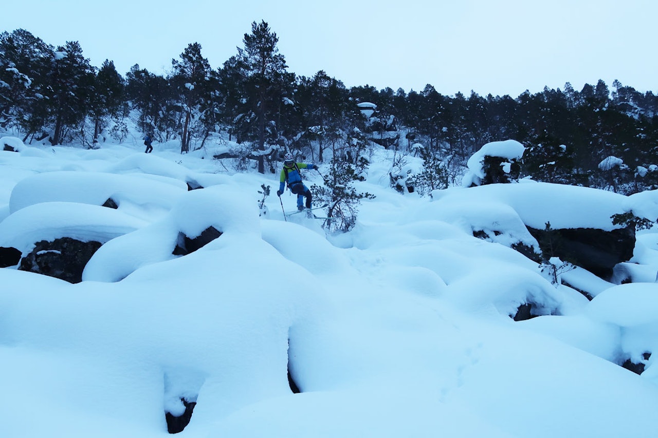 NORDMØRE: Sjekk de putelinjene i Møre og Romsdal! Ola Hovdenak herjer i Canada-aktig terreng. Foto: Bård Smestad NORDMØRE: Sjekk de putelinjene i Møre og Romsdal! Ola Hovdenak herjer i Canada-aktig terreng. Foto: Bård Smestad