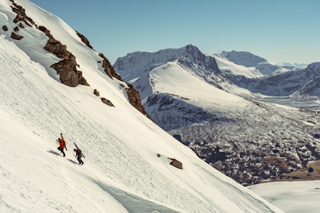 Bratte gleder og spisse fjell i Ørsta skisenter. Foto. Bratte gleder og spisse fjell i Ørsta skisenter. Foto.