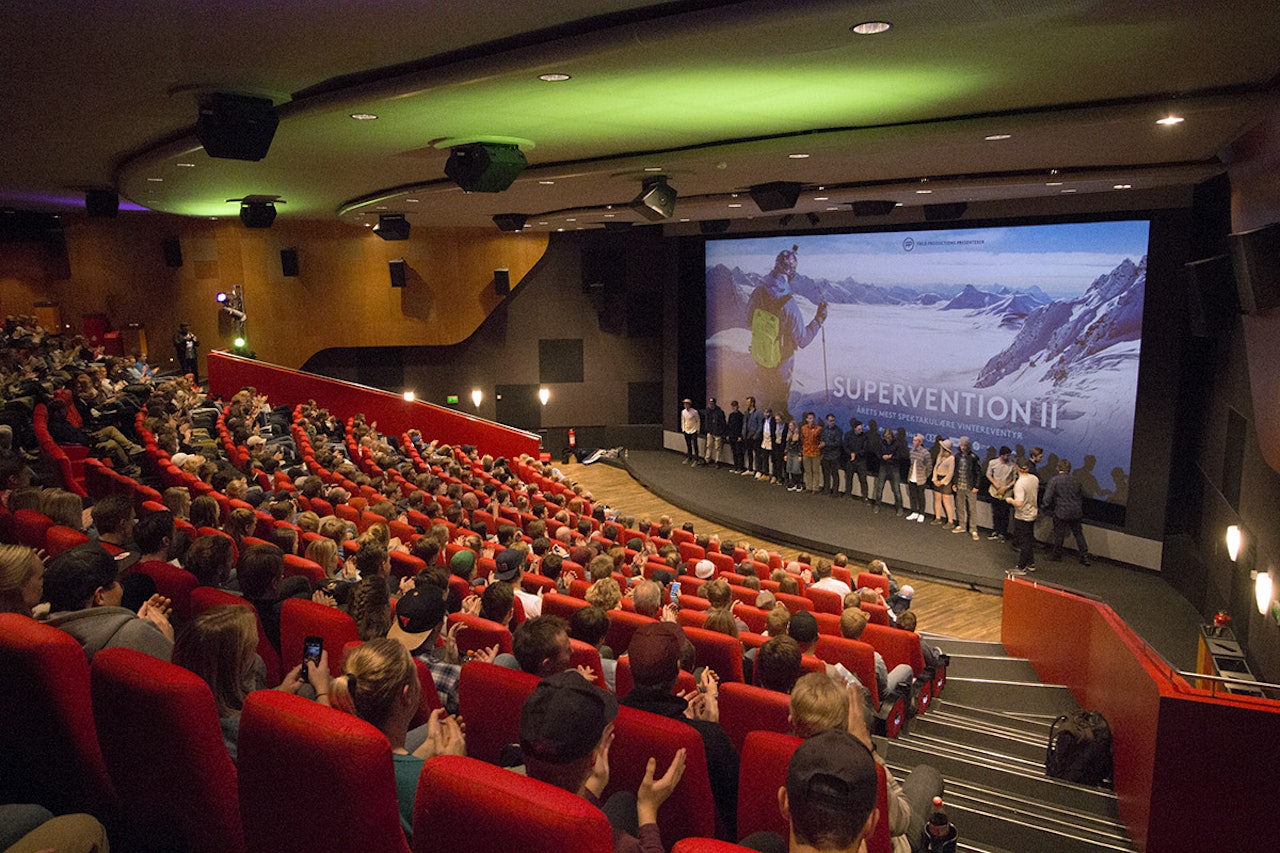 ENDELIG: Etter endeløse timer med filming og klipping kunne endelig Field Productions vise frem Supervention 2 i Trondheim. Foto: Anders Holtet ENDELIG: Etter endeløse timer med filming og klipping kunne endelig Field Productions vise frem Supervention 2 i Trondheim. Foto: Anders Holtet