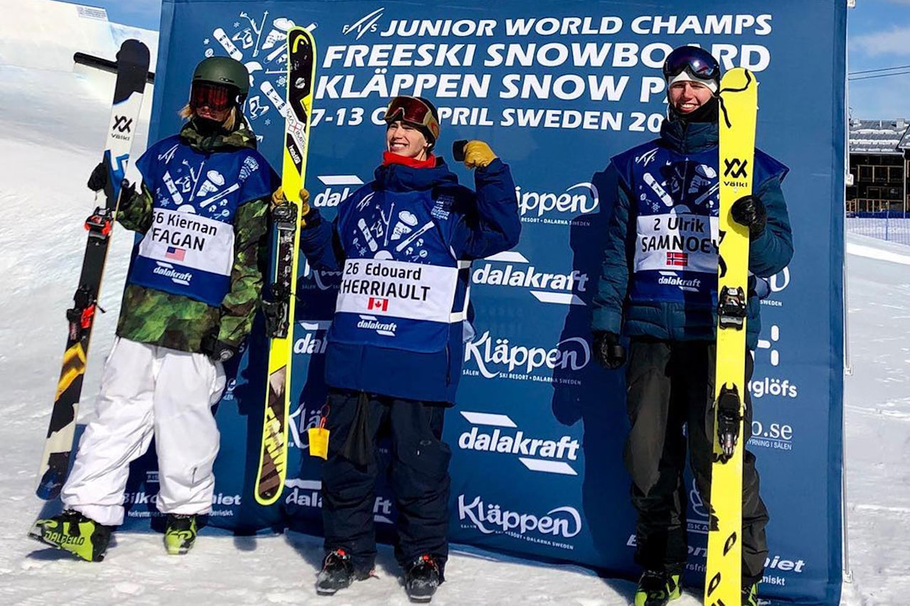 IMPONERTE I JUNIOR VM: Ulrik Samnøy (til høyre) tok tredjeplassen i Junior-VM i slopestyle torsdag. Foto: Nor Freeski IMPONERTE I JUNIOR VM: Ulrik Samnøy (til høyre) tok tredjeplassen i Junior-VM i slopestyle torsdag. Foto: Nor Freeski