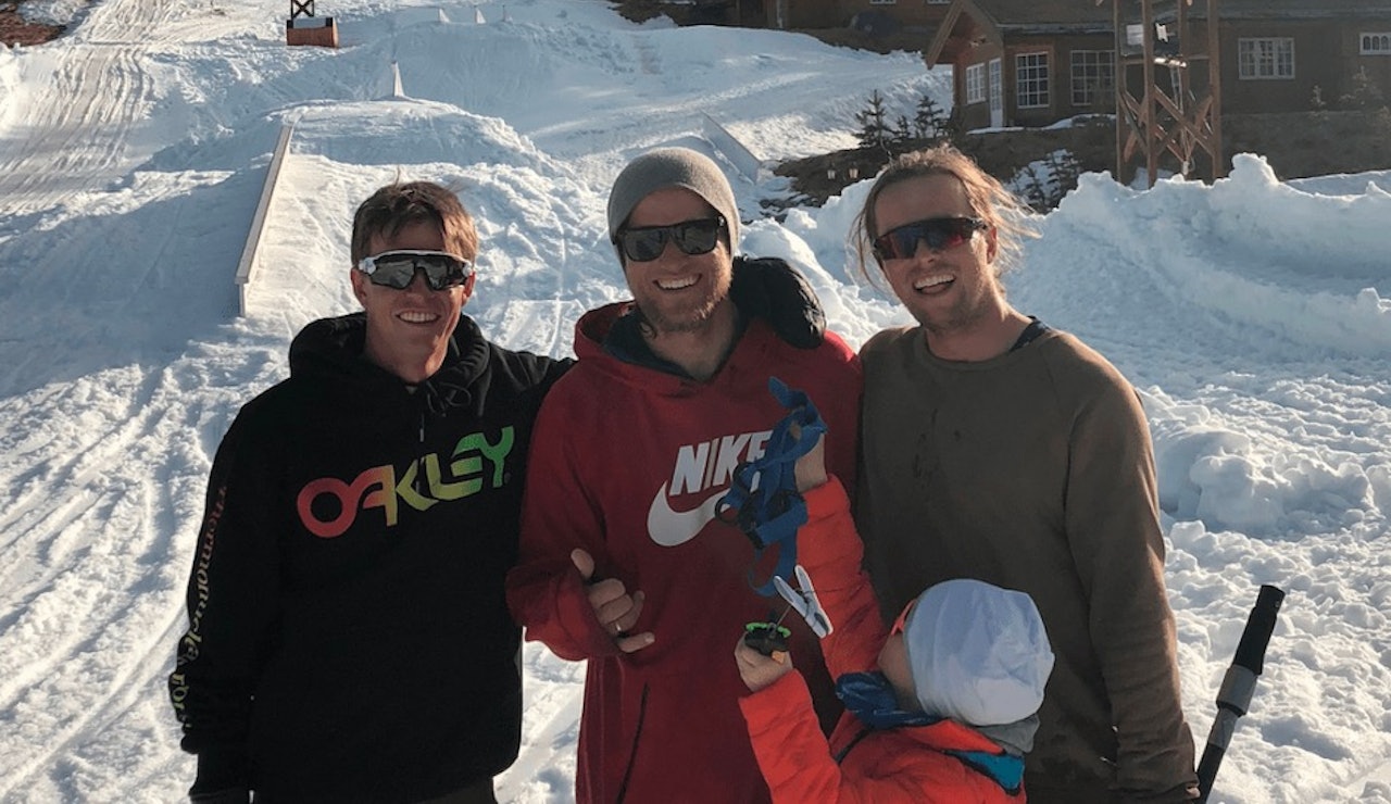 TGP SAMLES: Håtveit (i midten) er speaker og deltager, Bråten (t.v) stilelr på start, og Bendik Øye skal være speaker. Bilde: TGP/Bendik Øye TGP SAMLES: Håtveit (i midten) er speaker og deltager, Bråten (t.v) stilelr på start, og Bendik Øye skal være speaker. Bilde: TGP/Bendik Øye