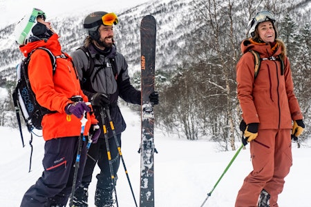 STRANDASØSTRE: Eirik Finseth på Strandafjellet med søstrene Kristina og Anne May (Slinning). Foto: Bård Gundersen STRANDASØSTRE: Eirik Finseth på Strandafjellet med søstrene Kristina og Anne May (Slinning). Foto: Bård Gundersen