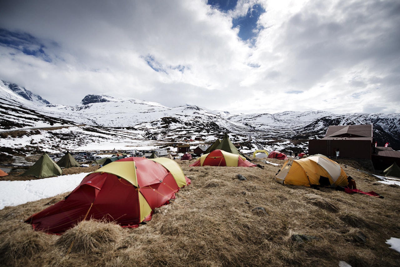 POPULÆRT: En negativ konsekvens av at billettene til toppturfestivalen High Camp er så ettertrakta er svindelforsøk. Arkivfoto: Martin Innerdal Dalen POPULÆRT: En negativ konsekvens av at billettene til toppturfestivalen High Camp er så ettertrakta er svindelforsøk. Arkivfoto: Martin Innerdal Dalen
