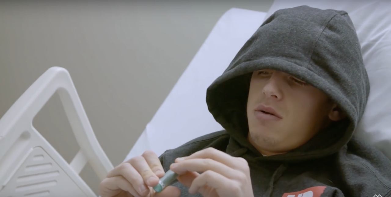 Mark McMorris har en lang opptreningsperiode foran seg. Foto: Skjermdump/The Process Mark McMorris har en lang opptreningsperiode foran seg. Foto: Skjermdump/The Process