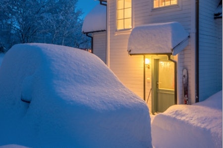 Når snøen har dumpet ned er det veldig kjekt å slippe å kjøre for å komme til gullet! Foto: Romsdal Lodge