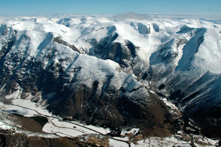 Mykje freistande terreng rundt Horpedal. / Toppturar i Sogn. Mykje freistande terreng rundt Horpedal. / Toppturar i Sogn.