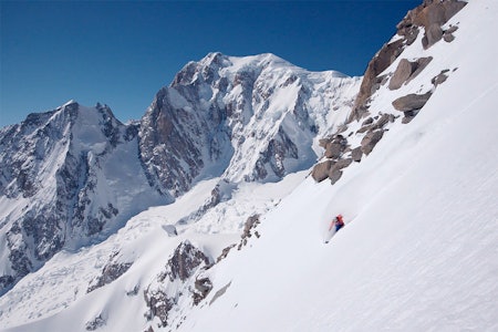 SKIKJØRING: Fra gondolbanen får du fantastisk skikjøring i Alpene. Foto: Skjermdump