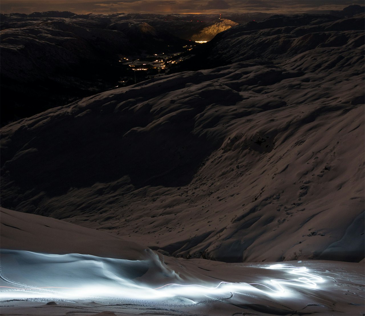 UKENS VINNER: Måneskinnsbildet fra Sunnfjord stakk av med seieren denne uka. Foto: Håvard Sandal Høyvik