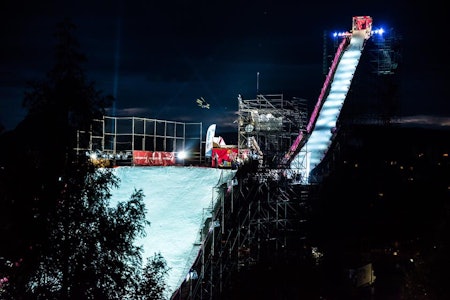 HOPPET: Slik var hoppet under Sosh Big Air. Foto: Sosh Big Air / High Five Fesitval HOPPET: Slik var hoppet under Sosh Big Air. Foto: Sosh Big Air / High Five Fesitval