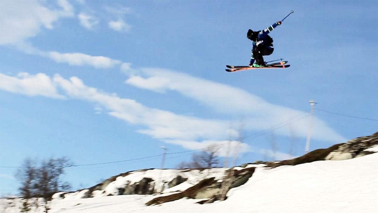 NORGES BESTE: Sist vinter var Stinius Hoseth Skjøtskift Norges beste frikjører. Karakterbyggende føre og ferdigheter på is er mye av grunnene til det. NORGES BESTE: Sist vinter var Stinius Hoseth Skjøtskift Norges beste frikjører. Karakterbyggende føre og ferdigheter på is er mye av grunnene til det.