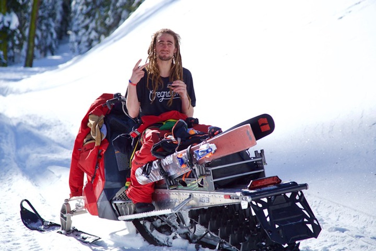 ARRESTERT: John Spriggs er arrestert og siktet for overfall. Bildet tatt i forbindelse med sponsorkontrakten. ARRESTERT: John Spriggs er arrestert og siktet for overfall. Bildet tatt i forbindelse med sponsorkontrakten.