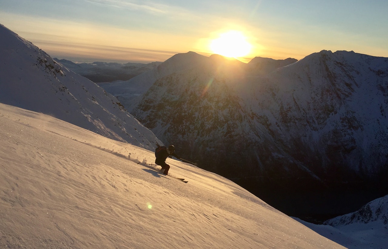 TROMS: Mannen bak dette bildet ble advart mot snømangel, men det viste seg å være ubegrunnet. Foto: Ludwig Herder TROMS: Mannen bak dette bildet ble advart mot snømangel, men det viste seg å være ubegrunnet. Foto: Ludwig Herder