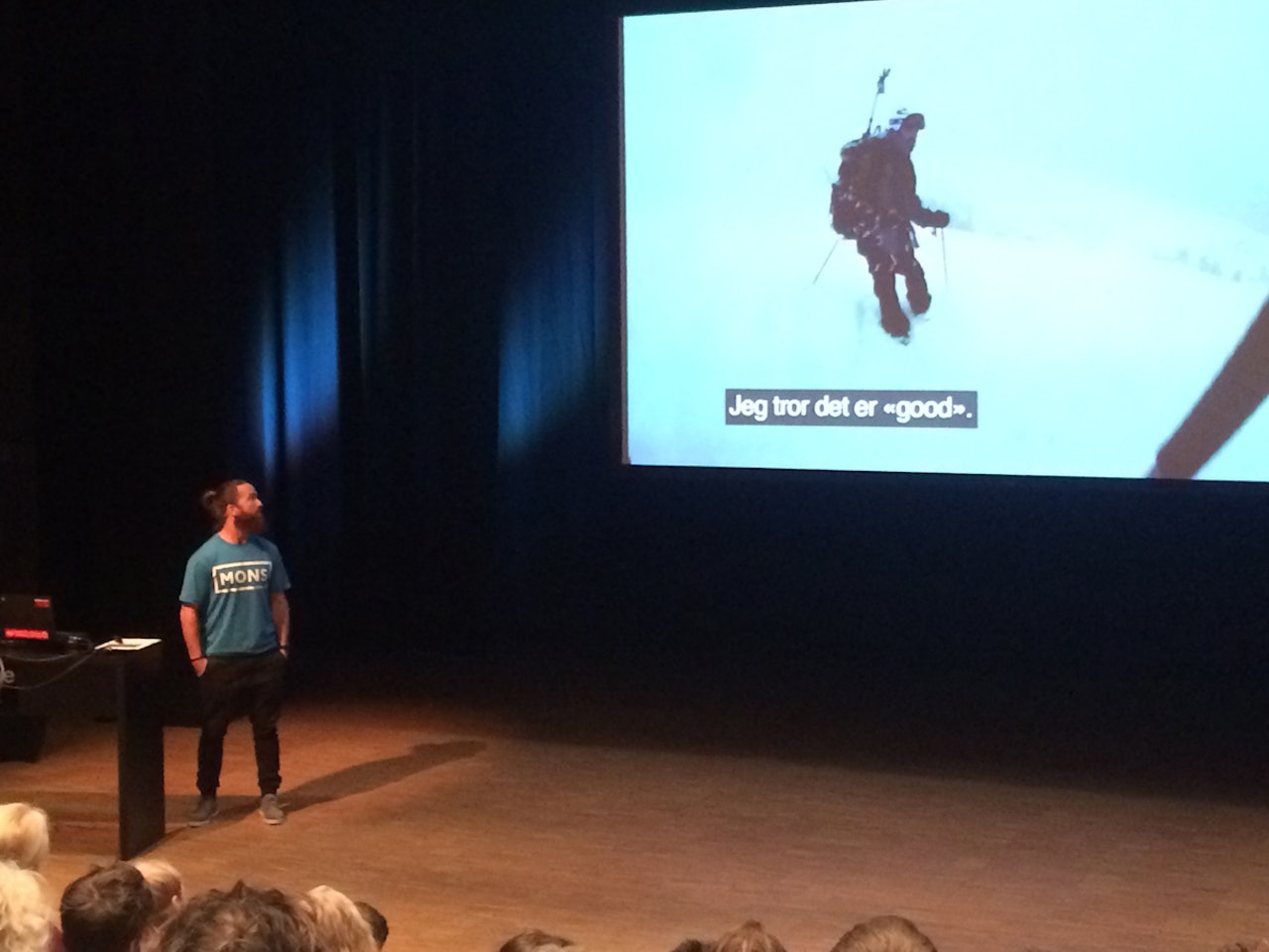 STERK HISTORIE: Gaute Hangaas Brenna var minutter fra å miste livet i en skredulykke i 2015. Fredag fortalte han sin dramatiske historie på Skredkonferansen i Åndalsnes. Foto: Tore Meirik STERK HISTORIE: Gaute Hangaas Brenna var minutter fra å miste livet i en skredulykke i 2015. Fredag fortalte han sin dramatiske historie på Skredkonferansen i Åndalsnes. Foto: Tore Meirik