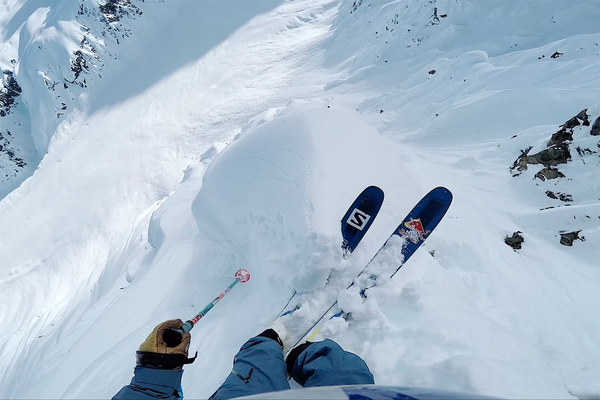 OVERRASKELSE: Henrik Windstedt fikk seg en overraskelse i fjellsiden. Foto: Skjermdump