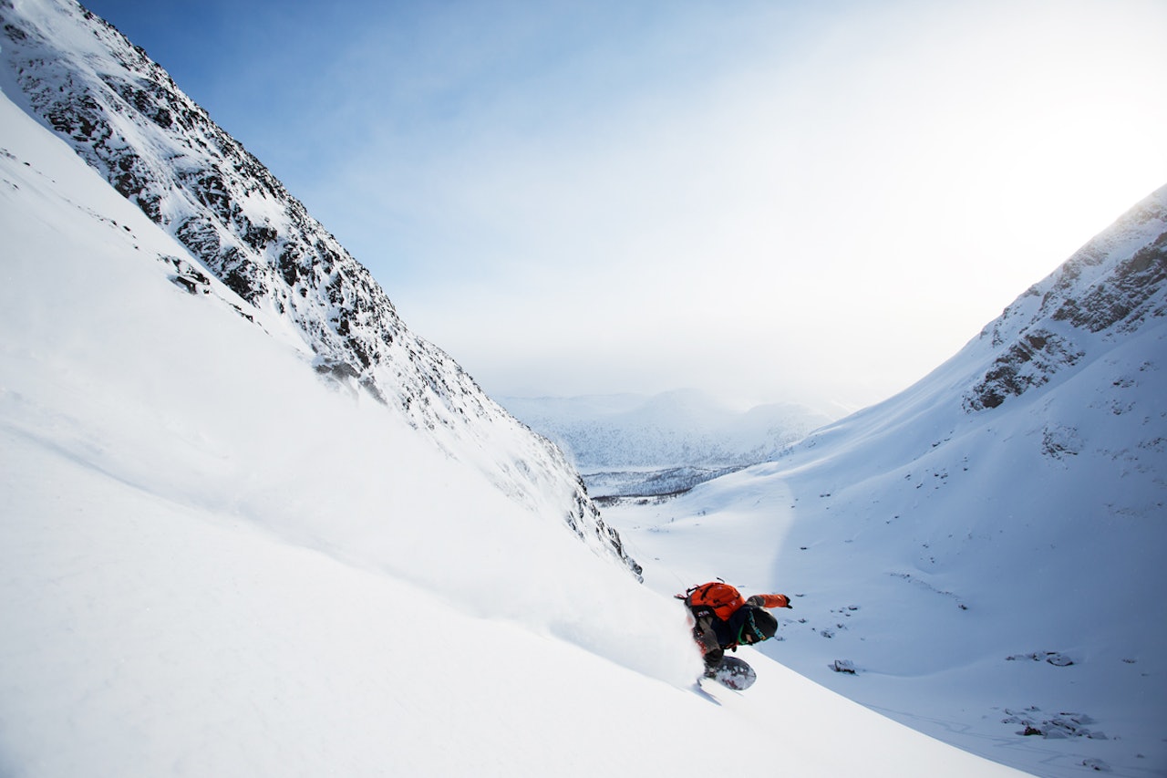 NORD NORSK GNARCHALLENGE: De råeste filmklippene fra Nord-Norge – dette bildet er fra Finnmark – skal spores opp denne vinteren, og det vanker fete premier til vinnerne, som stemmes fram på friflyt.no. Foto: Tore Meirik NORD NORSK GNARCHALLENGE: De råeste filmklippene fra Nord-Norge – dette bildet er fra Finnmark – skal spores opp denne vinteren, og det vanker fete premier til vinnerne, som stemmes fram på friflyt.no. Foto: Tore Meirik