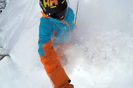 NYSNØFEST: Kjetil Volent nyter nysnøen i Vassfjellet. Foto: Skjermdump NYSNØFEST: Kjetil Volent nyter nysnøen i Vassfjellet. Foto: Skjermdump