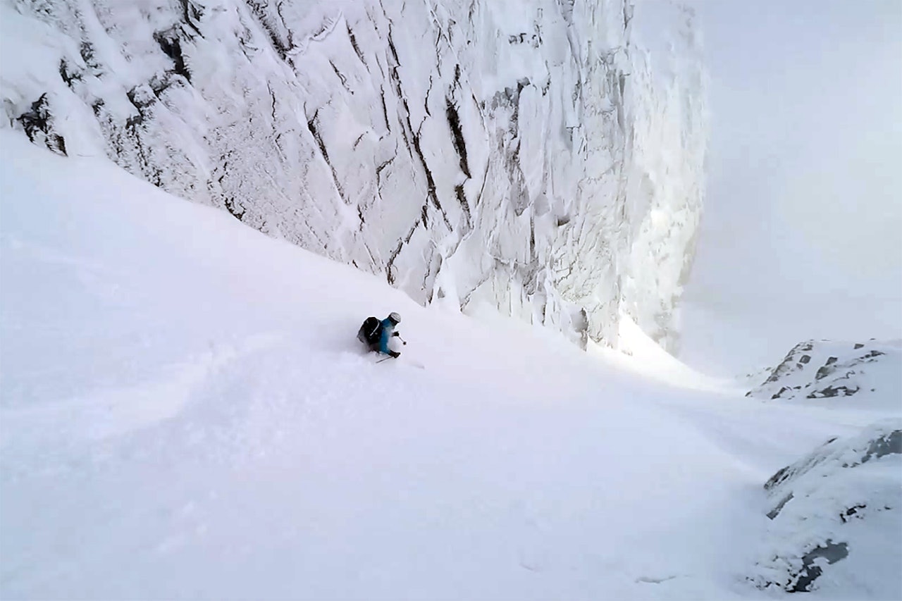 NYSNØ: Gjengen fikk fantastiske skiforhold i Lofoten. Foto: Skjermdump