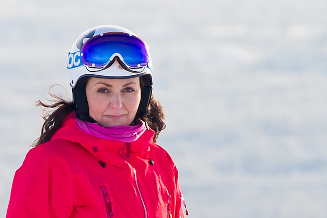 VIL SNAKKE MER: Camilla Sylling Clausen mener at trygghet i fjellet starter lenge før skredkurs og teknisk snøforståelse. Foto: NAF LEIAREN: Camilla Sylling Clausen frå Alpinanleggenes Landsforening og Norske Fjell AS. Foto: ALF