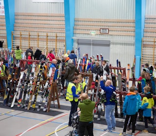 GJØR ET MILJØVENNLIG KUPP: Vi avslører hvor du kan få kjøpt brukt og bra skiutstyr til en rimelig penge i høst! Arkivfoto: Tore Meirik skimesse