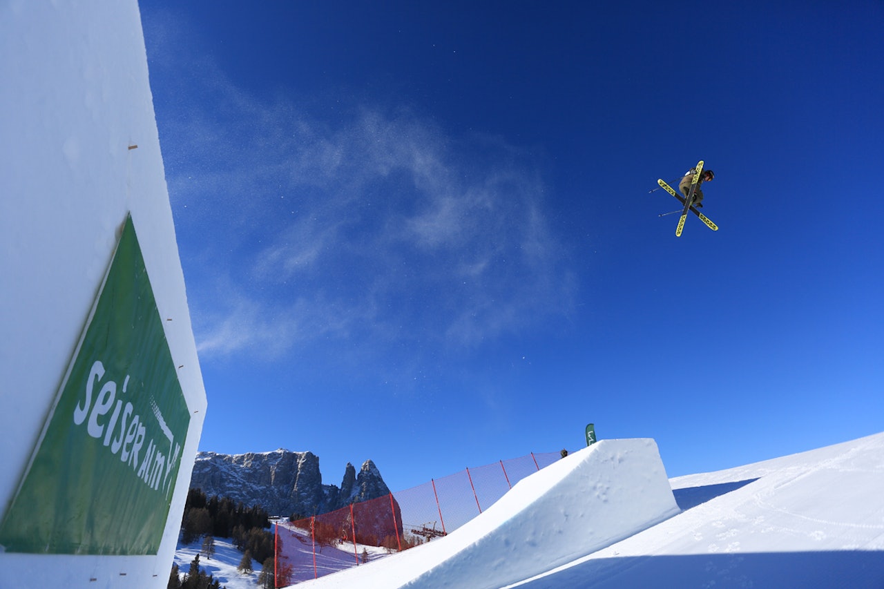 MENS DE ANDRE VAR I ASPEN: Fine forhold i italienske Seiser Alm, hvor norske kjørere gjorde det bra i verdenscuprunden i slopestyle denne helgen. Foto: FIS MENS DE ANDRE VAR I ASPEN: Fine forhold i italienske Seiser Alm, hvor norske kjørere gjorde det bra i verdenscuprunden i slopestyle denne helgen. Foto: FIS