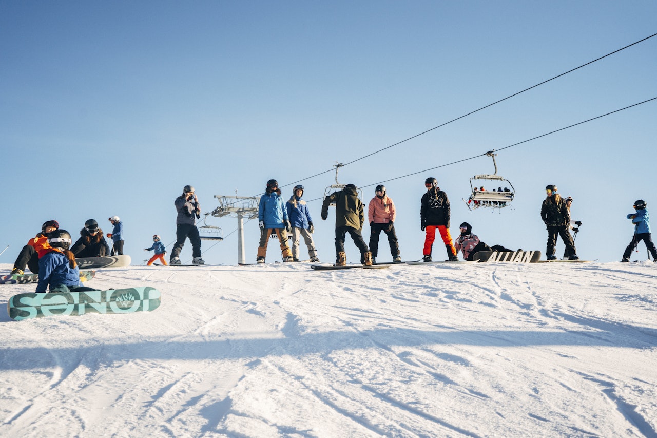 GODT OPPMØTE: Det var nærmere 50 jenter som kjørte sammen under helgens Ivrigdag. GODT OPPMØTE: Det var nærmere 50 jenter som kjørte sammen under helgens Ivrigdag.