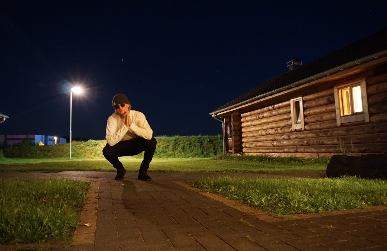 GEILOS STORE SØNN: Siver Voll har tilbragt sommeren med gressklipper på Geilo og inne i en skihall i Hamburg. GEILOS STORE SØNN: Siver Voll har tilbragt sommeren med gressklipper på Geilo og inne i en skihall i Hamburg.