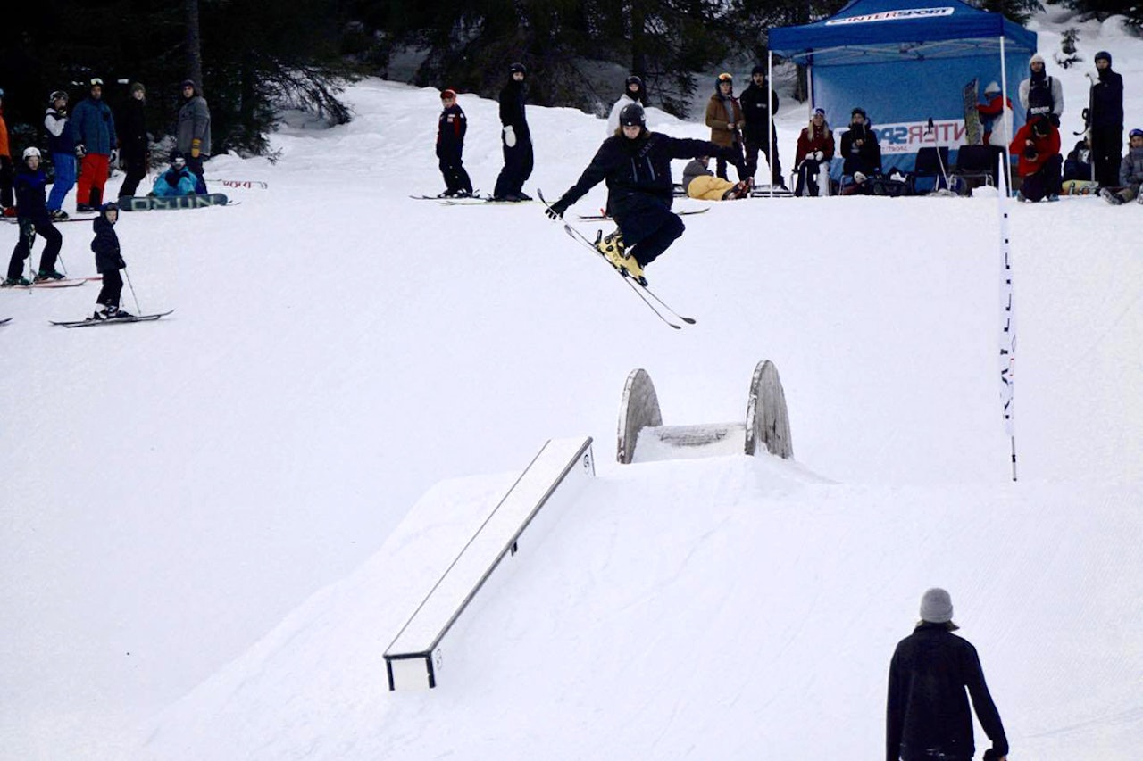 RÅ KJØRING: Det sto ikke på verken unnsats eller drapå-vilje under railjammen i Kvitfjellparken i romjula. Foto: Halvor Bredsten RÅ KJØRING: Det sto ikke på verken unnsats eller drapå-vilje under railjammen i Kvitfjellparken i romjula. Foto: Halvor Bredsten