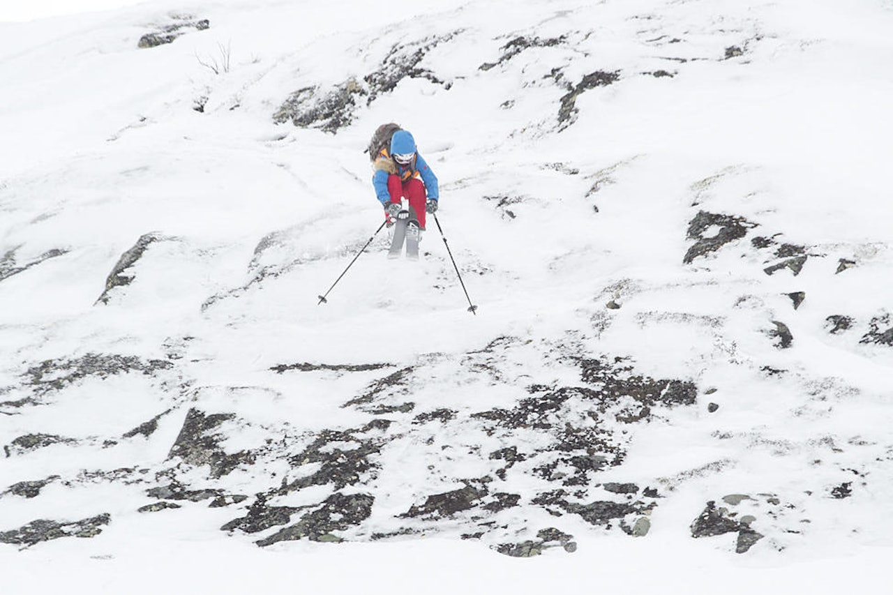 RÅ: Synnøve Medhus, her fra seier i Hemsedal Freeride for juniorer, har kjørt seg inn i verdenseliten på ski. Foto: Kalle Hägglund RÅ: Synnøve Medhus, her fra seier i Hemsedal Freeride for juniorer, har kjørt seg inn i verdenseliten på ski. Foto: Kalle Hägglund
