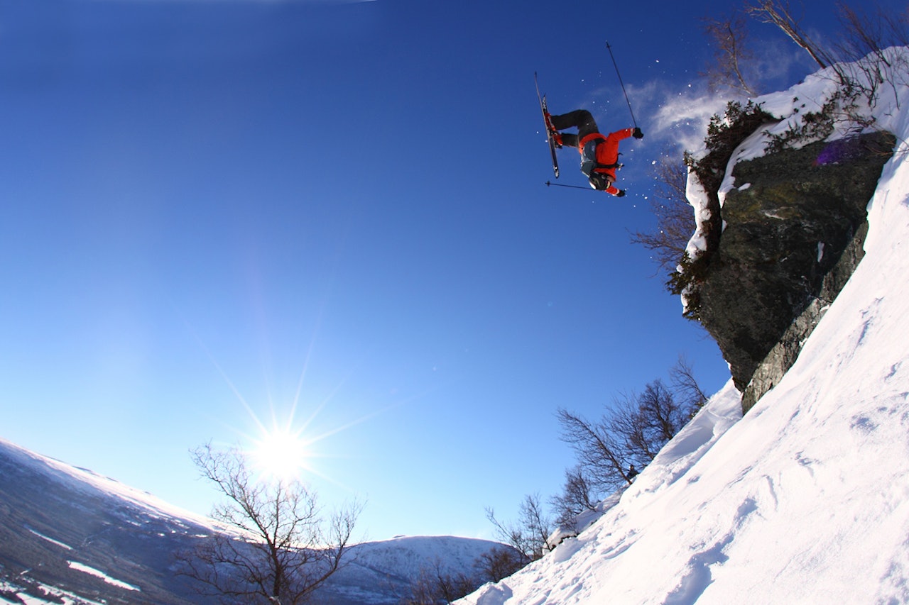 OPPDAL: Tore Meirik har en forkjærlighet for Oppdal skisenter -her sammen med Trygve Sande opp/ned like under Paradisskogen i Hovden. Foto: Tore Meirik OPPDAL: Tore Meirik har en forkjærlighet for Oppdal skisenter -her sammen med Trygve Sande opp/ned like under Paradisskogen i Hovden. Foto: Tore Meirik