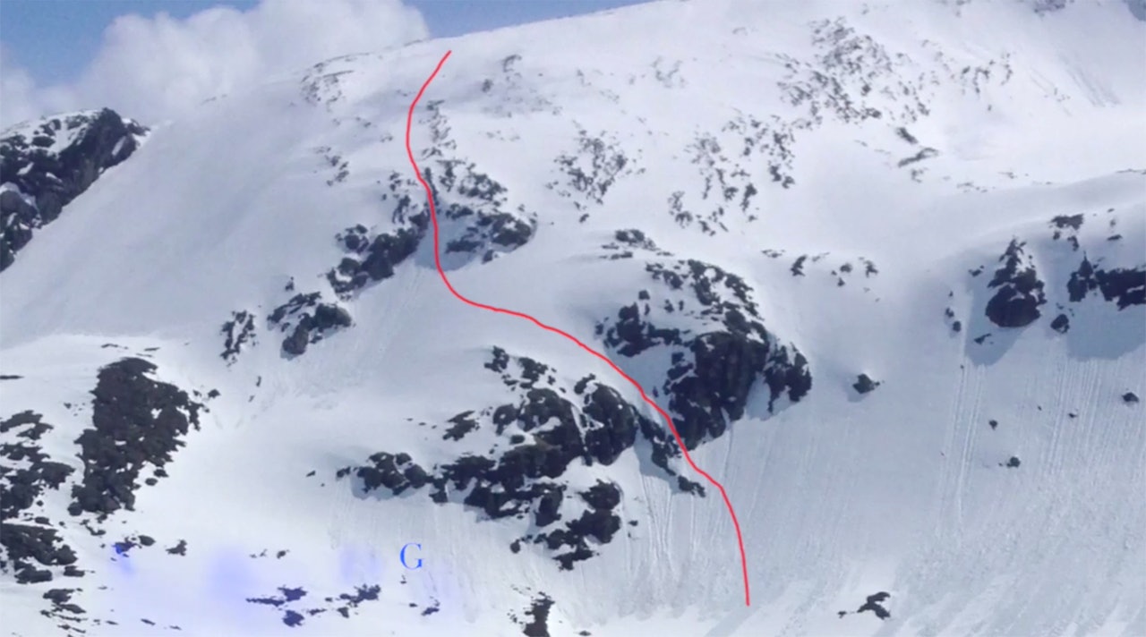 KJØRT PÅ 80-TALLET: Ei sprek linje på Stryn – men det er lenge siden den ble kjørt første gang. Tror du det fortsatt er muligheter for førstegangsnedkjøringer nær sommerskisenteret på Stryn? KJØRT PÅ 80-TALLET: Ei sprek linje på Stryn – men det er lenge siden den ble kjørt første gang. Tror du det fortsatt er muligheter for førstegangsnedkjøringer nær sommerskisenteret på Stryn?