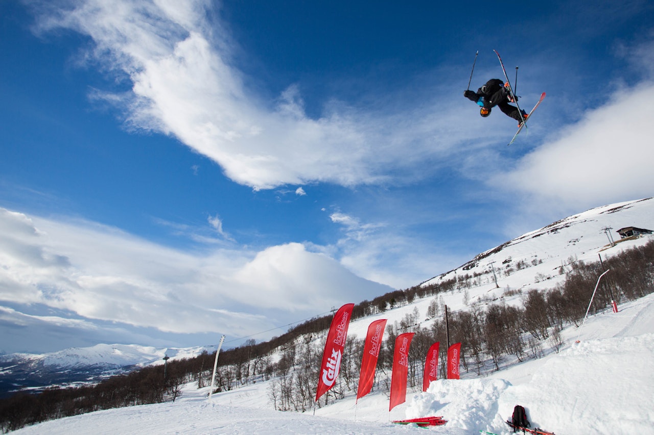 FÅR IKKE KJØRE OL-BIG AIR: Robert Ruud er regjerende norgesmester i big air, og ville sikkert vært en het kandidat til neste Vinter-OL. Men skikjørere som han får ikke kjøre big air i Korea i 2018. Arkivfoto: Tore Meirik