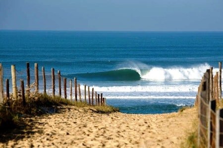 DELIKATE GREIER: Omtrent sånn ser det ut om du treffer på swell og vær i Hossegor. DELIKATE GREIER: Omtrent sånn ser det ut om du treffer på swell og vær i Hossegor.