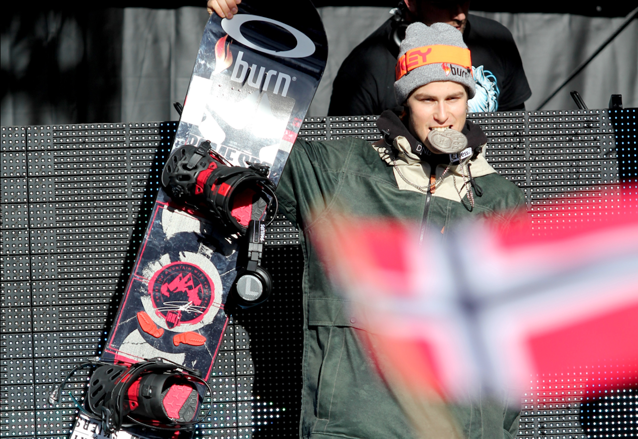 Ståle Sandbech tok sølv i X Games, slått med et lite poeng av Mark McMorris. Foto: Jonas Greve Ståle Sandbech tok sølv i X Games, slått med et lite poeng av Mark McMorris. Foto: Jonas Greve