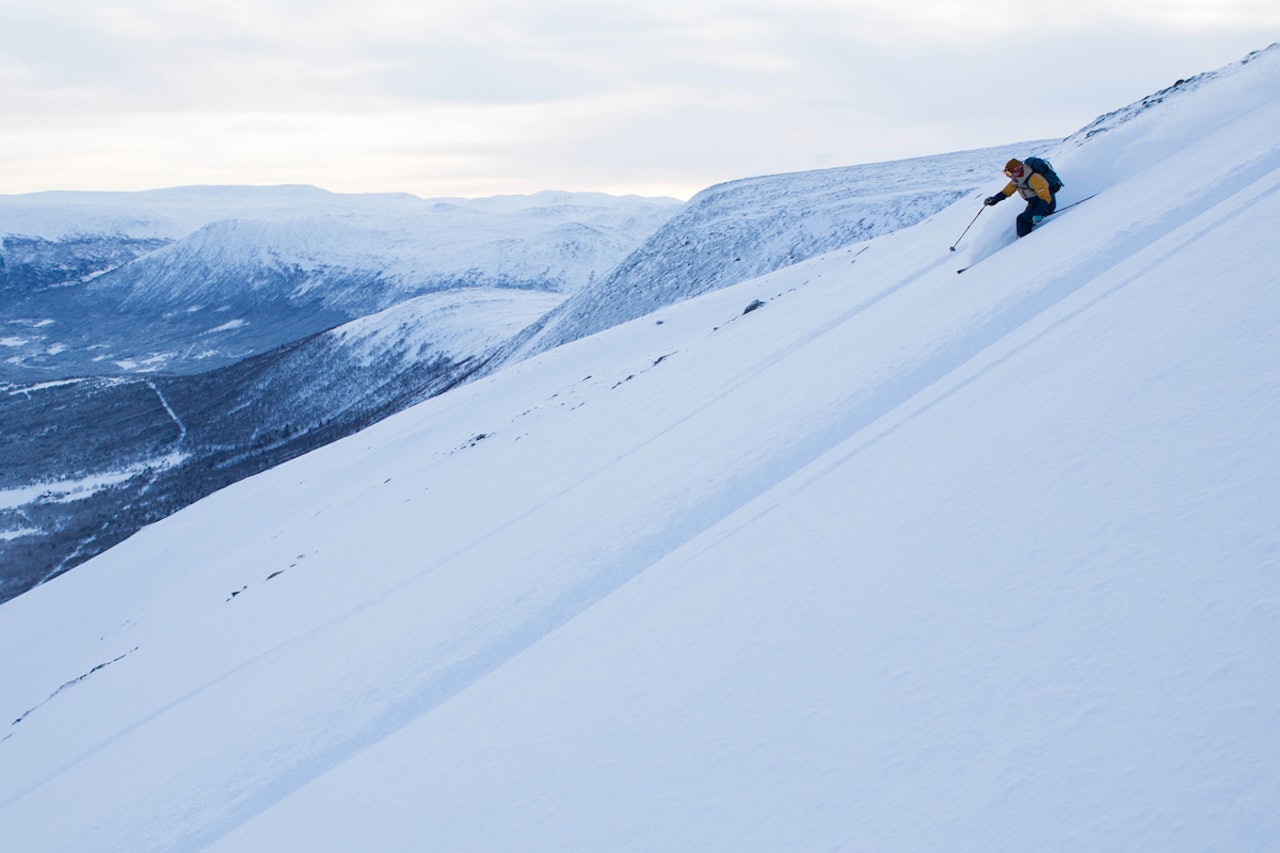 SESONGENS FØRSTE SKREDHENDELSE: Skredkonferansen går i Trondheim fra 20. til 22. november 2015. Foto: Tore Meirik SESONGENS FØRSTE SKREDHENDELSE: Skredkonferansen går i Trondheim fra 20. til 22. november 2015. Foto: Tore Meirik
