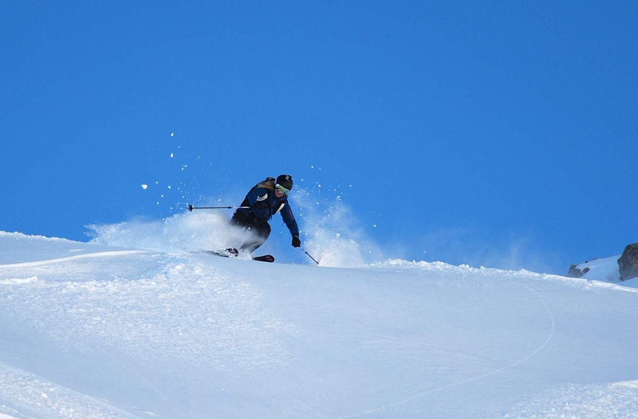 SHITFUCK CONDITIONS: …Som er trendordet for vanskelig føre. Etter en krevende start på vinteren faller snøen i Italia nå. I neste episode blir det pudder! Foto: Kjerstine Skjøtskift SHITFUCK CONDITIONS: …Som er trendordet for vanskelig føre. Etter en krevende start på vinteren faller snøen i Italia nå. I neste episode blir det pudder! Foto: Kjerstine Skjøtskift
