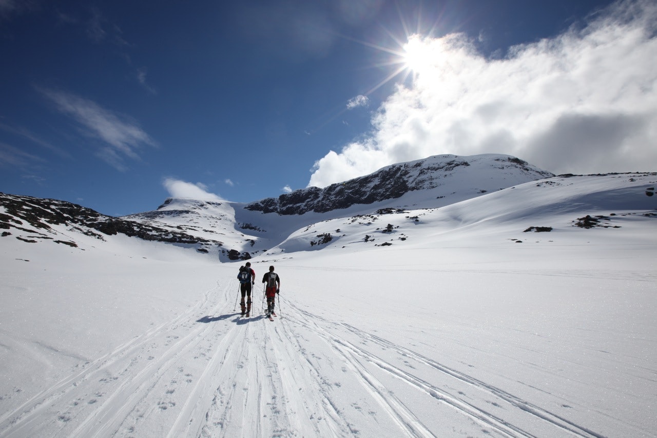 Sol og snø - uslåelig kombinasjon på toppturcamp. Foto: Dag Hagen Sol og snø - uslåelig kombinasjon på toppturcamp. Foto: Dag Hagen
