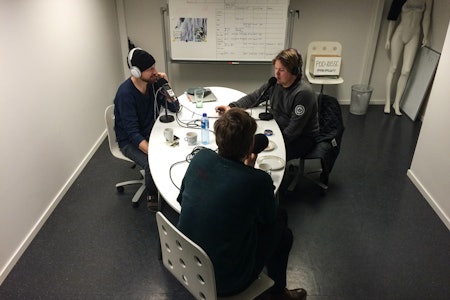 FENOMENET FILIP CHRISTENSEN: Denne uka har vi besøk av Filip Christensen i Fri Flyt Podkast-studio. Foto: Christian Nerdrum FENOMENET FILIP CHRISTENSEN: Denne uka har vi besøk av Filip Christensen i Fri Flyt Podkast-studio. Foto: Christian Nerdrum