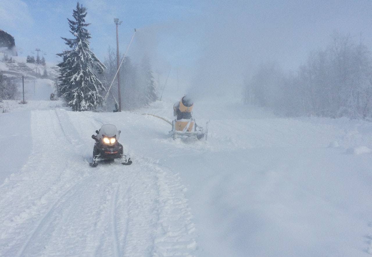 SKEIKAMPEN: På Skeikampen åpner man anlegget til helga. Foto: Rune Slåsletten SKEIKAMPEN: På Skeikampen åpner man anlegget til helga. Foto: Rune Slåsletten