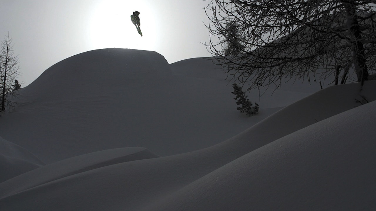 BC-JIBBER: Nico Vuignier ivaretar backcountryjibbinga i ukas Freeski TV-episode. BC-JIBBER: Nico Vuignier ivaretar backcountryjibbinga i ukas Freeski TV-episode.