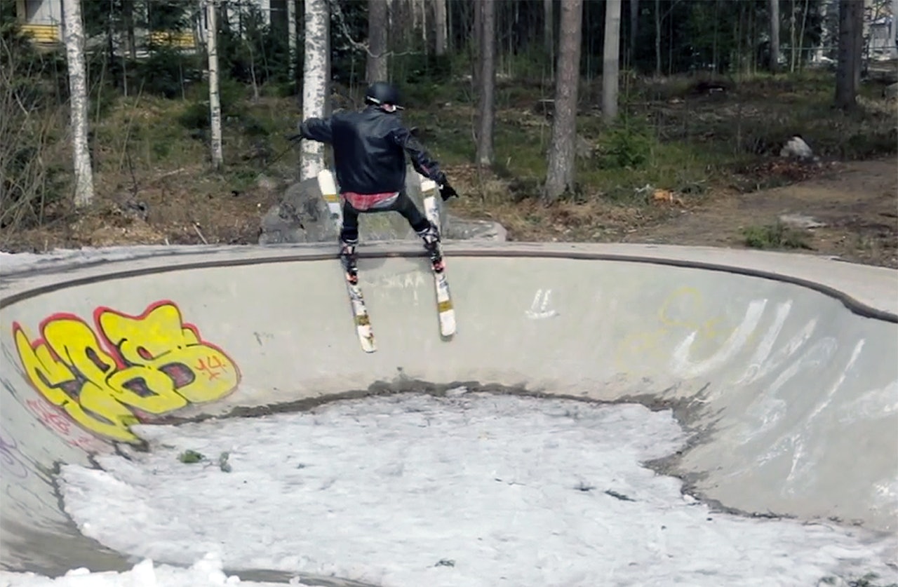 BOWL: Dette og mye, mye annet får du se i den nyeste episoden. Foto: Skjermdump BOWL: Dette og mye, mye annet får du se i den nyeste episoden. Foto: Skjermdump