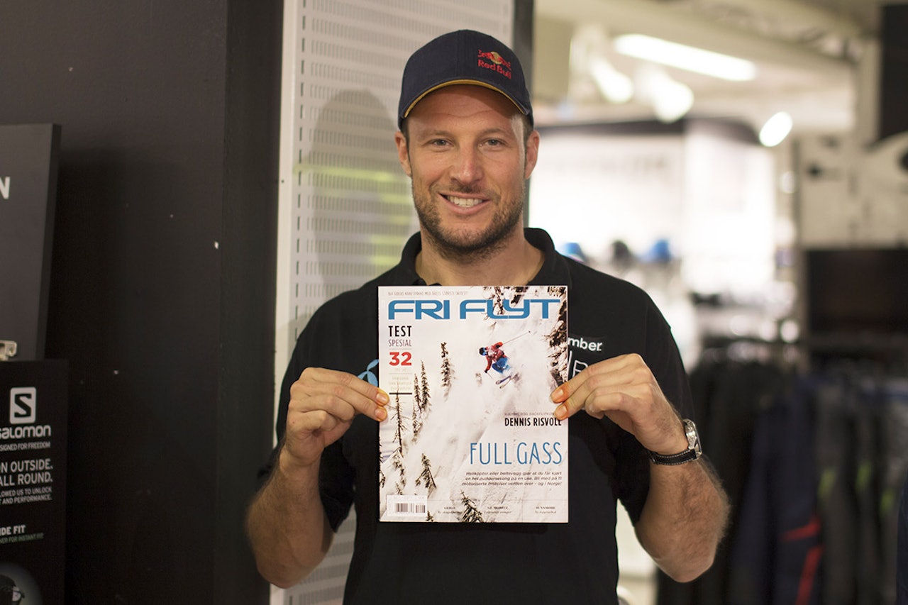 NUMMER: Den ikke så ukjente alpinisten Aksel Lund Svindal gir tommel opp til det nye bladet. Foto: Anders Holtet NUMMER: Den ikke så ukjente alpinisten Aksel Lund Svindal gir tommel opp til det nye bladet. Foto: Anders Holtet