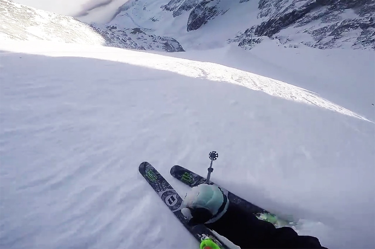 DEBUT: Jacob Wester fikk drømmedebut ned nordsiden av Aiguille du Midi. Foto: Skjermdump DEBUT: Jacob Wester fikk drømmedebut ned nordsiden av Aiguille du Midi. Foto: Skjermdump