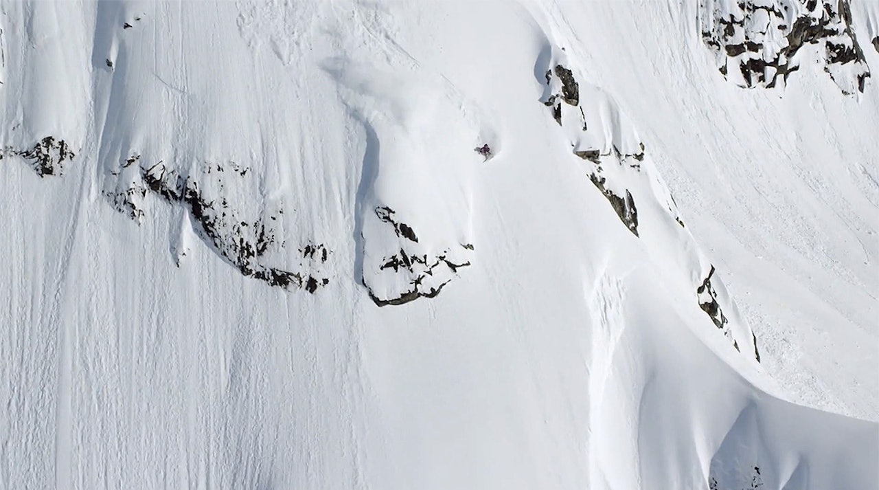 VILL: Angel Collinson i Alaska er absolutt verdt en titt. Foto: Skjermdump VILL: Angel Collinson i Alaska er absolutt verdt en titt. Foto: Skjermdump