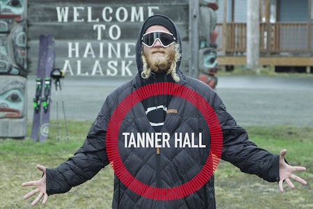 TRAILER: Om et år kommer Tanner Halls film. Foto: Skjermdump TRAILER: Om et år kommer Tanner Halls film. Foto: Skjermdump